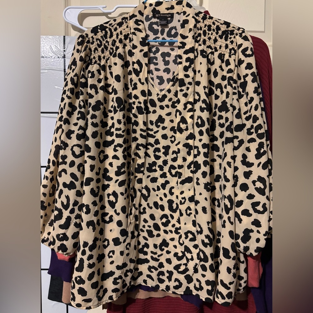 ladies Top SZ Large